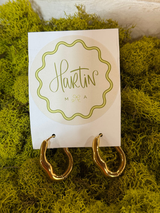 Mal Gold Hoops